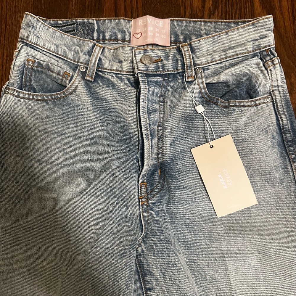 New!!! REVICE Straight Leg Ex-Boyfriend Jeans - Size 28 - Picture 2 of 6